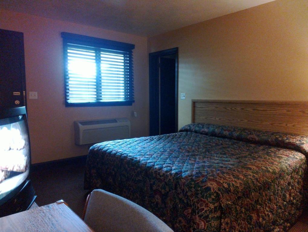Colonial Inn Mercer-Grove City Quarto foto